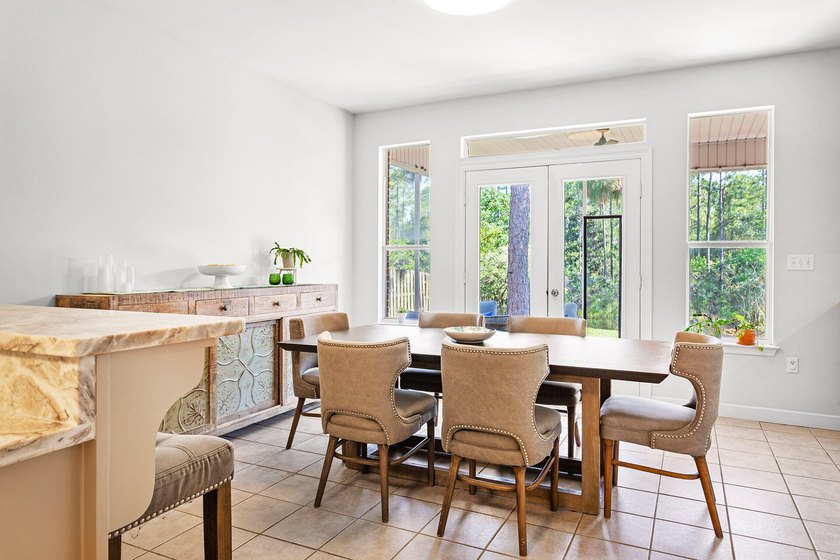 This beautiful and well-maintained 4-bedroom, 2.5-bath home is - photo 27