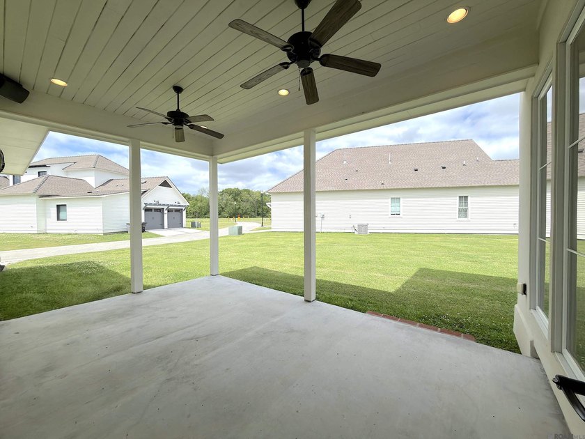 Stunning with a true stately presence, this beautifully designed - photo 35