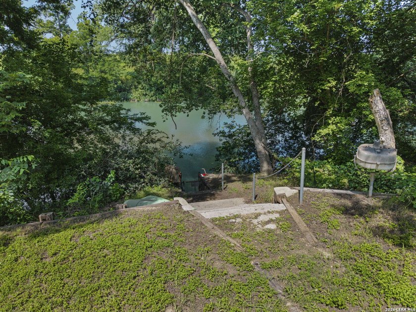 More freedom, more space, and access to the San Marcos River - photo 38