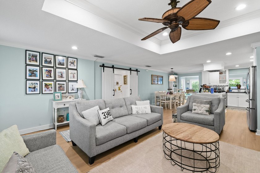 Located in one of the more desirable areas in all of North Palm - photo 10