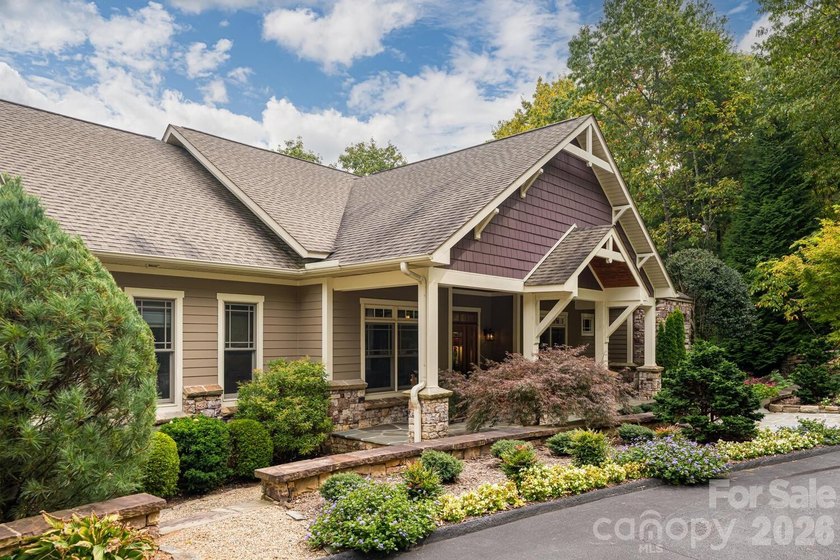 Luxury Mountain Architectural Masterpiece with Unmatched Detail - photo 2