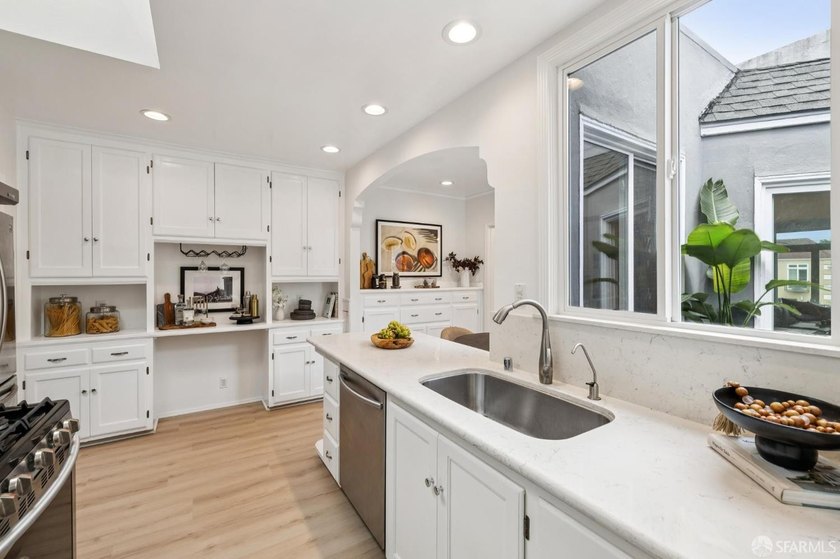 Introducing 1727 31st Avenue. This move-in ready designer home - photo 14