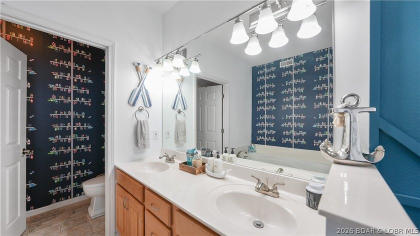 Right in the heart of Osage Beach, this Lands' End condo puts - photo 19