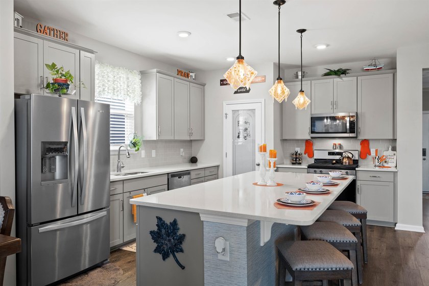 Built in 2021, this beautifully maintained 5-bedroom, 3.5-bath - photo 15