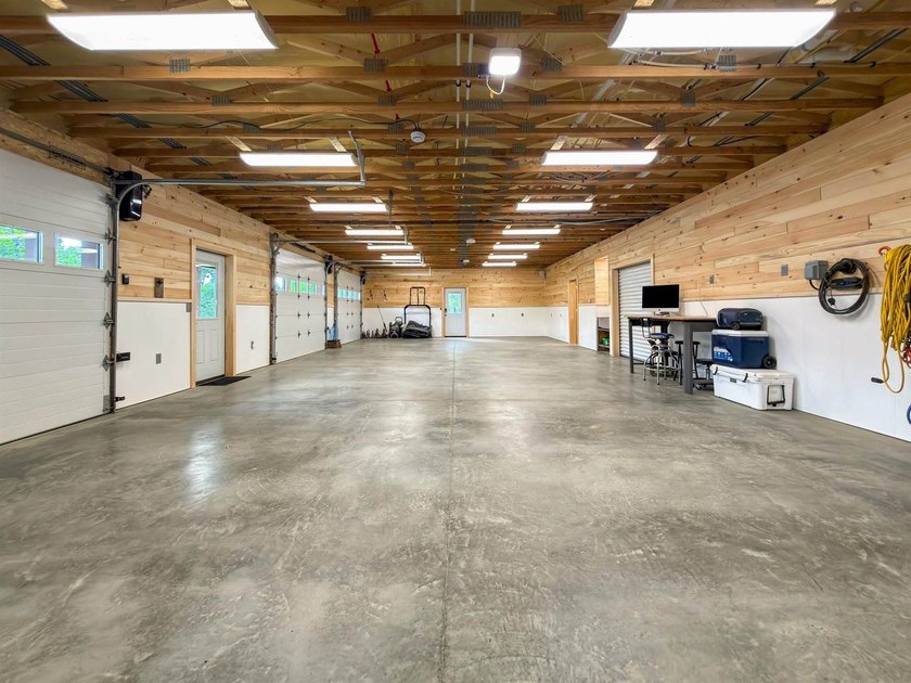 Experience one-of-a-kind luxury living with this exceptional - photo 18