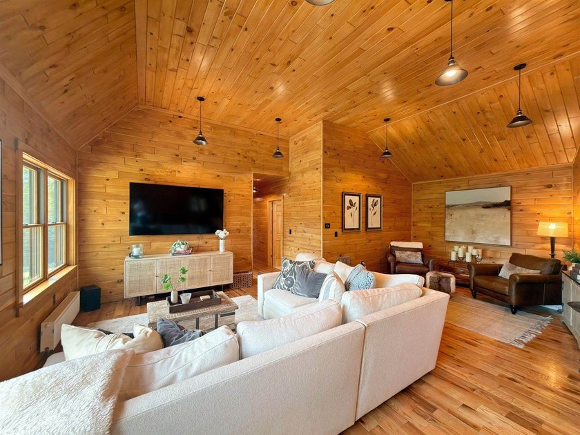Experience one-of-a-kind luxury living with this exceptional - photo 43