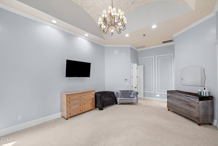 Welcome to this exceptional luxury estate in the prestigious The - photo 43