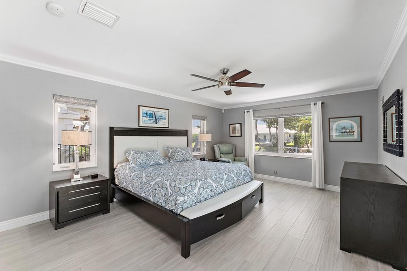 Beautifully remodeled waterfront home in sought-after Camino - photo 20