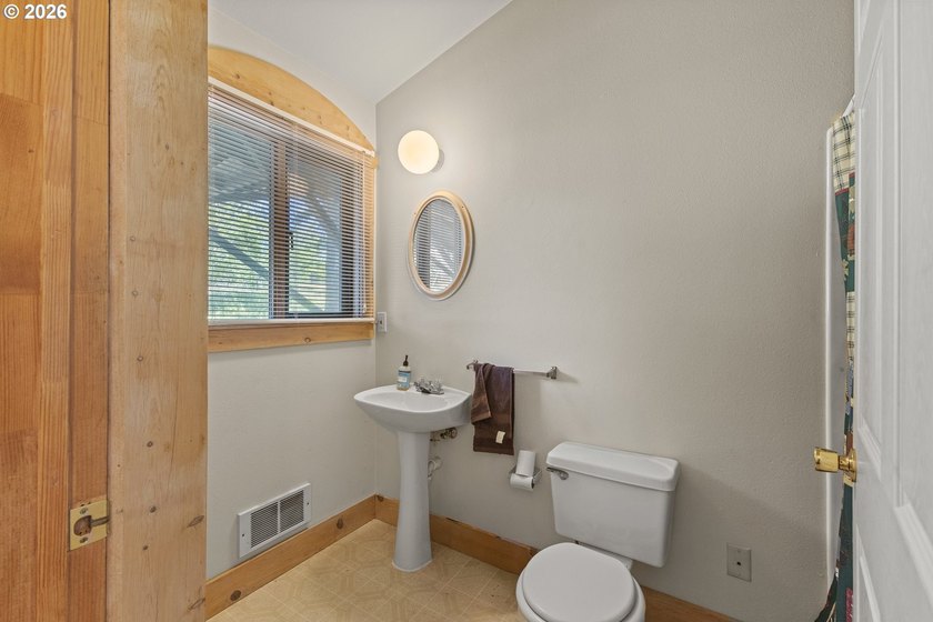 Rare opportunity to own a truly custom and charming duplex in a - photo 25