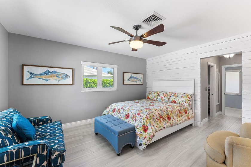 Beautifully remodeled waterfront home in sought-after Camino - photo 27