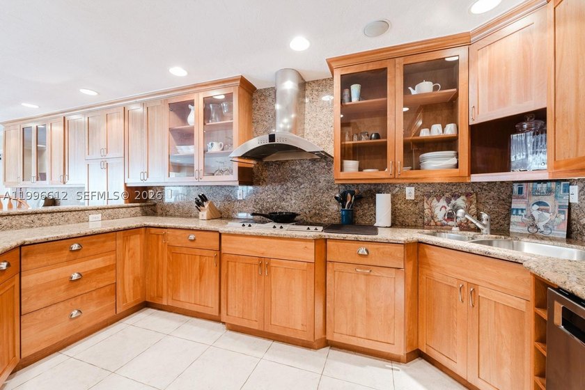 Experience effortless coastal living in this beautifully - photo 16