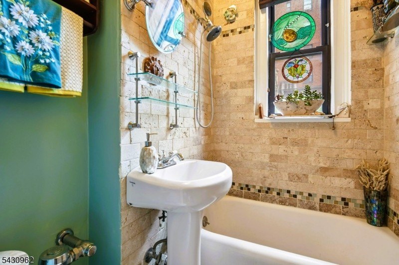 Enjoy the ease and convenience of single-level living in this - photo 17