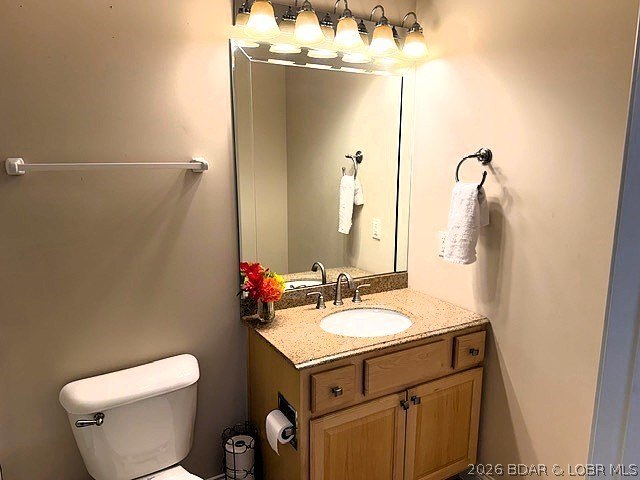 Introducing a peaceful, turn-key lakefront condo in CapeRoyale - photo 13