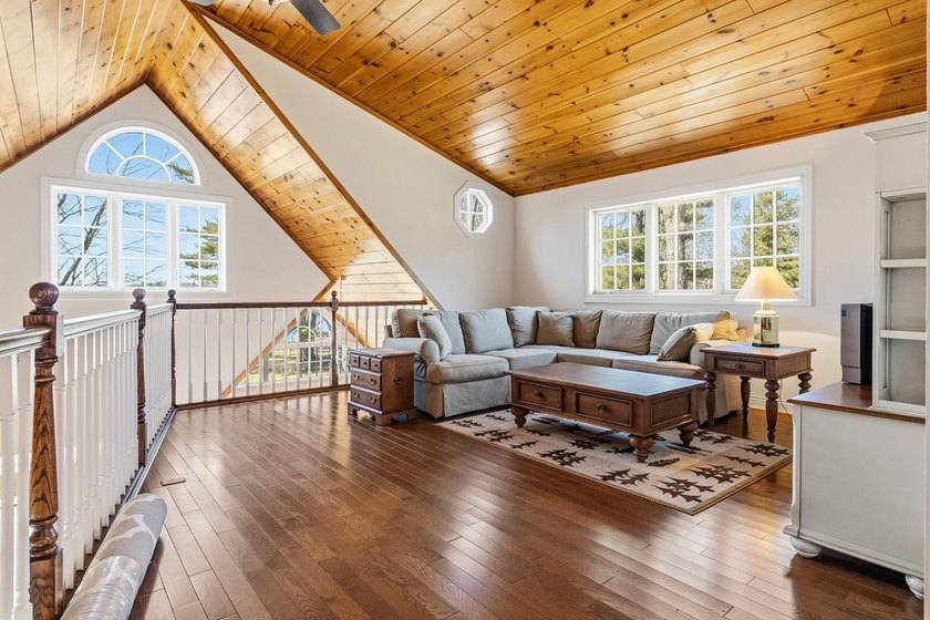 Stunning lake home on Turtle Flambeau Flowage w/ 13,000+ acres - photo 13