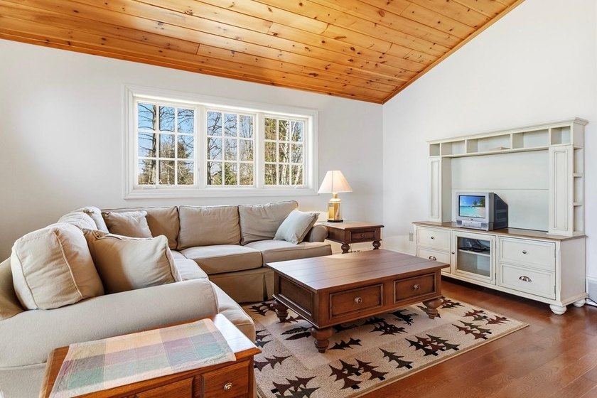 Stunning lake home on Turtle Flambeau Flowage w/ 13,000+ acres - photo 15