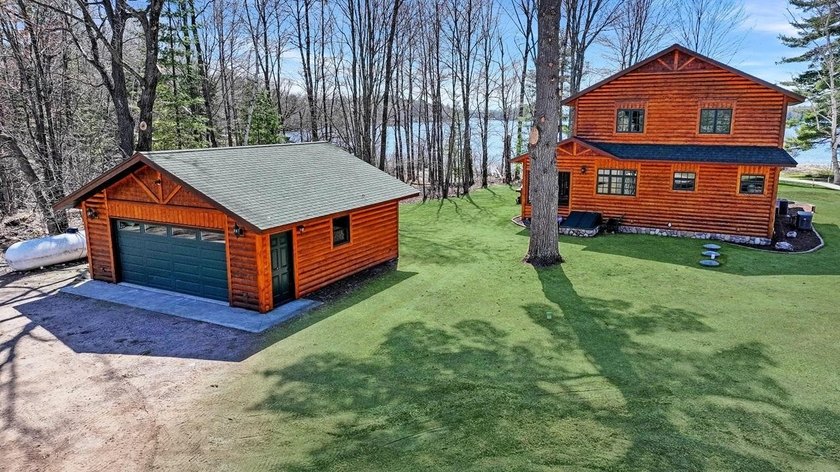 Stunning lake home on Turtle Flambeau Flowage w/ 13,000+ acres - photo 26