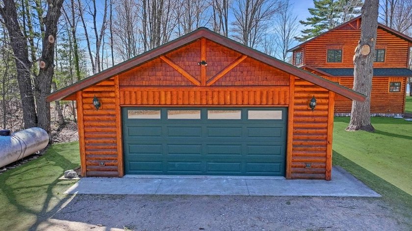 Stunning lake home on Turtle Flambeau Flowage w/ 13,000+ acres - photo 27