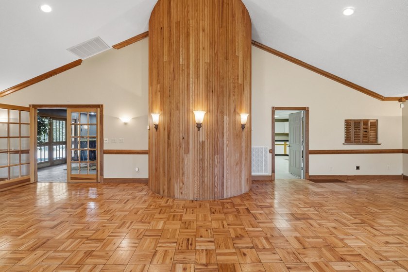 Welcome to a once-in-a-lifetime opportunity in the heart of - photo 23