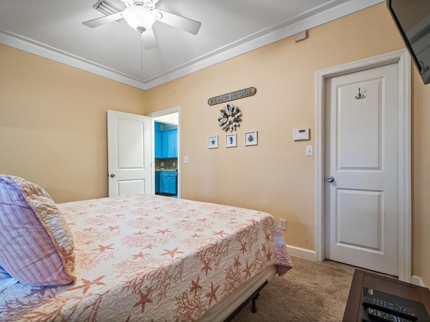BRING BACK UP OFFERS!! Spectacular COASTAL 3 bedroom / 3 full - photo 13