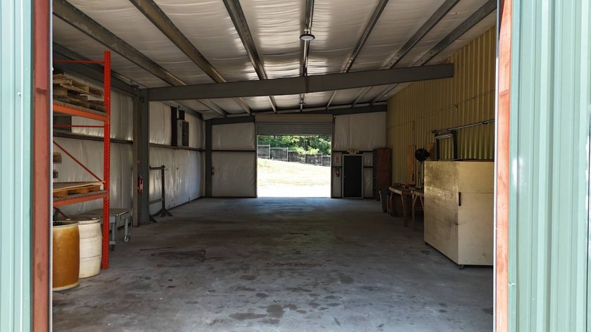 Commercial building on 4+/- acres on Hwy 191 near Negreet, LA - photo 27