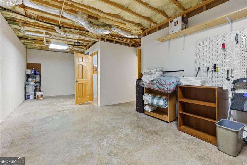 BACK ON THE MARKET!! BUYER COLD FEET. Their loss is your gain - photo 39