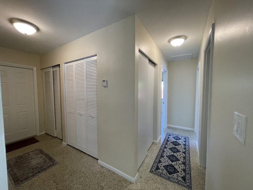 Location, location, location! Charming single-family pool home - photo 37