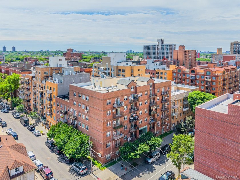 Experience refined living in the heart of Flushing. This elegant - photo 12