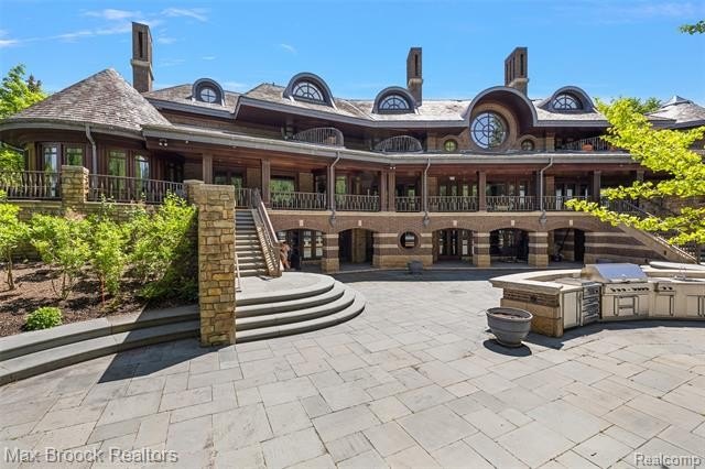 A once-in-a-lifetime opportunity to own a spectacular lakefront - photo 35