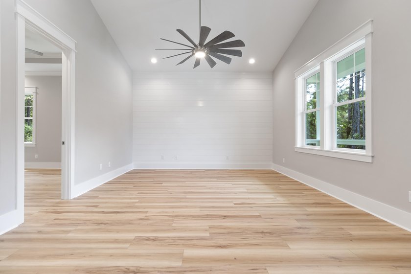 This beautifully finished 3 bed, 2.5 bath home offers 1,398 sqft - photo 11