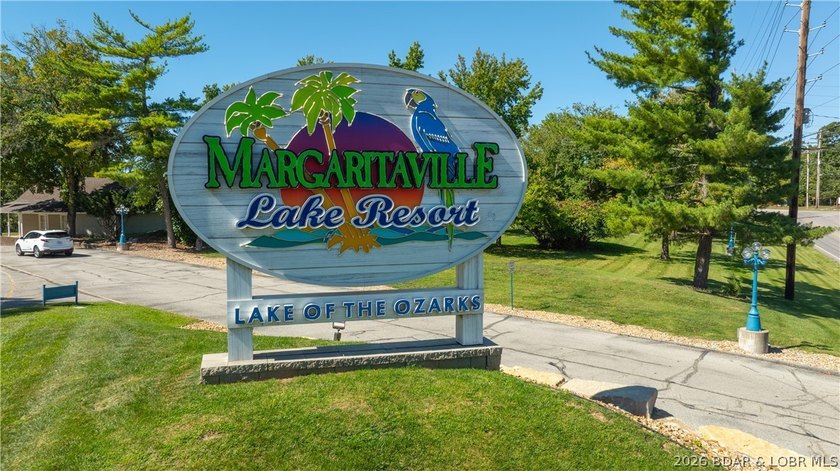 Located in the sought-after golf cart community of Tan Tar A - photo 37