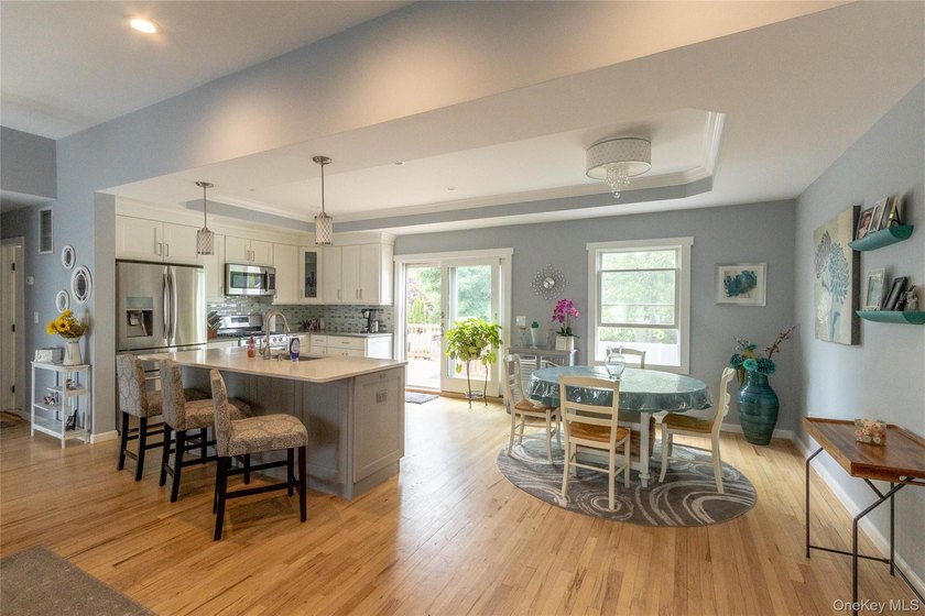 Welcome Home To This Incredible 2200 Interior Square Feet - photo 19