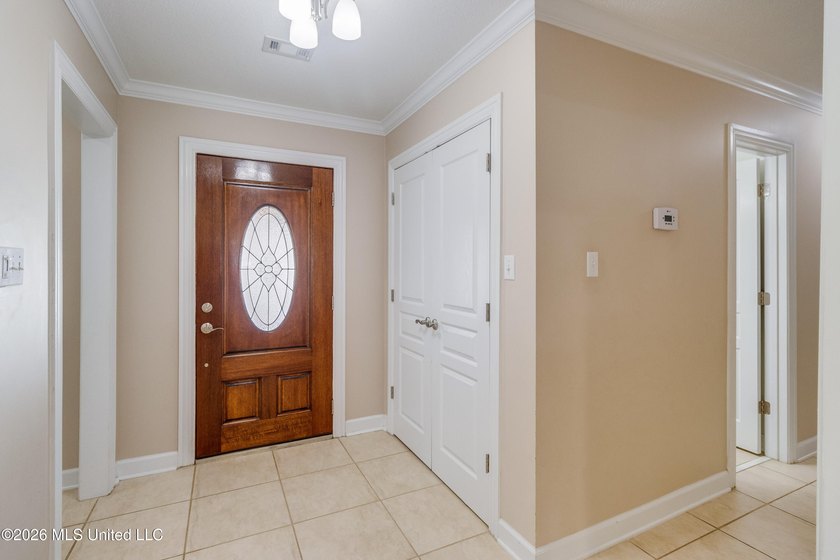 Welcome to 7 Keyser Lane in Gulfport, MS--an inviting home - photo 16