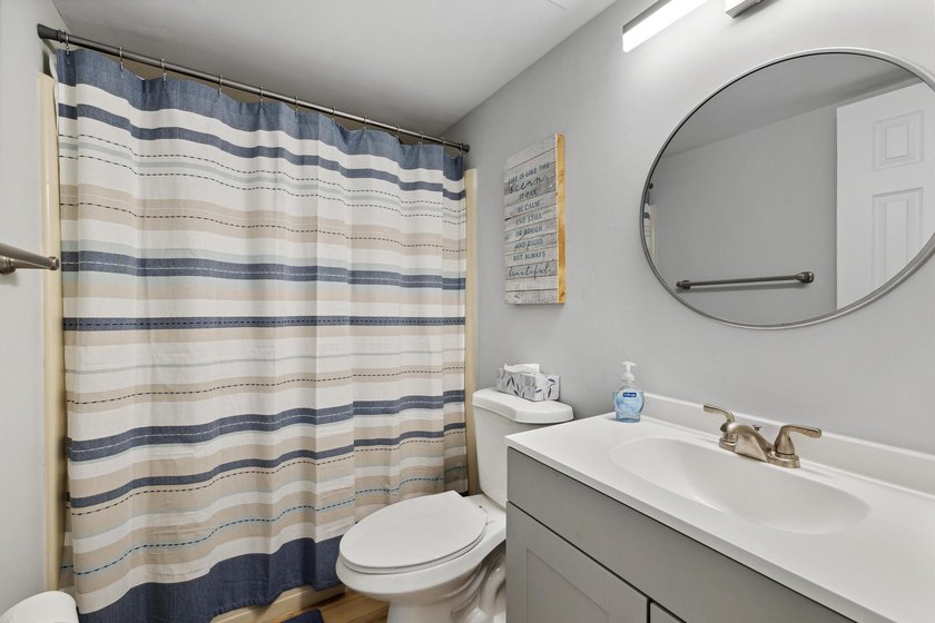 Fully furnished, updated 2/2 Condo in Chasewood of Jupiter. Move - photo 10