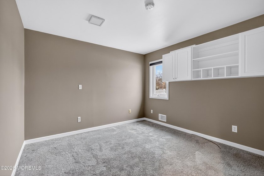 WELCOME TO THIS STUNNING CONTENPORARY HOME LOCATED IN THE HIGHLY - photo 27