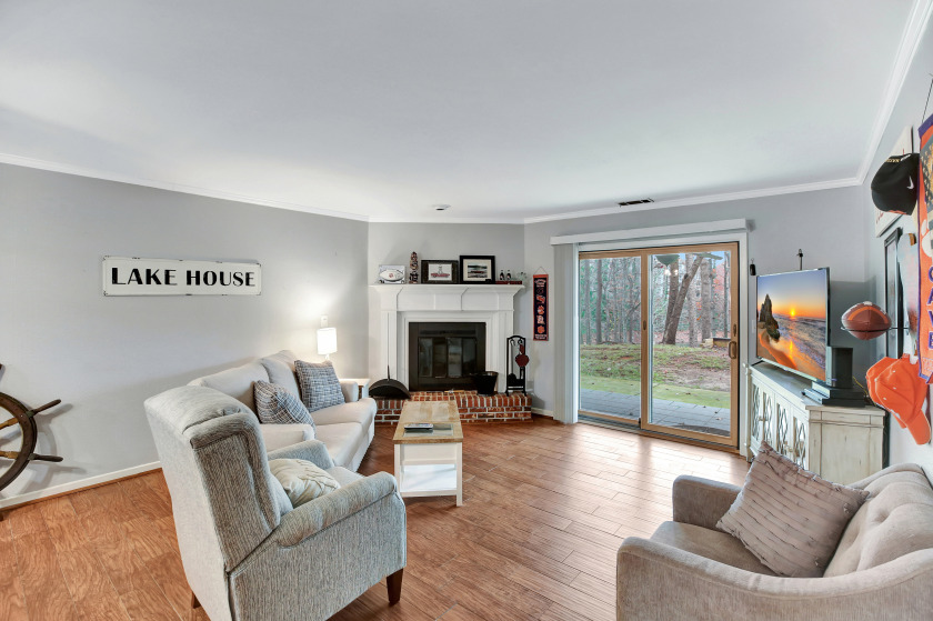 Lakefront Condo includes boat slip with lift SOLD - photo 3