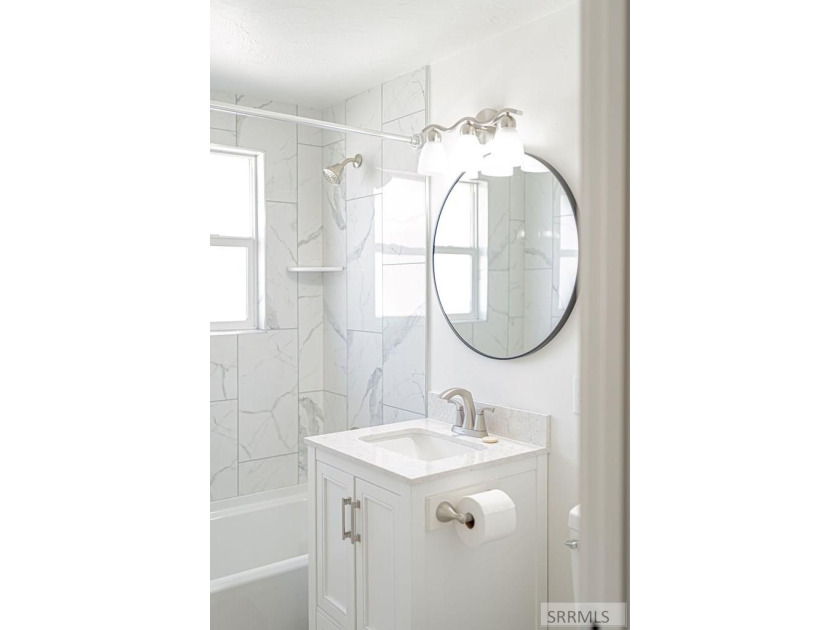 Welcome to 1156 Irving St, Idaho Falls. Looking for an - photo 26