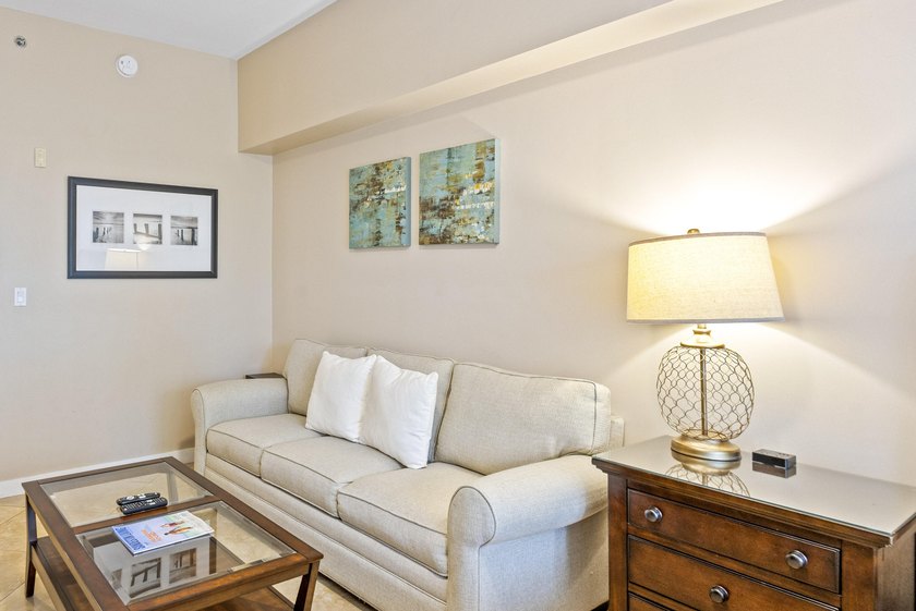 Escape to this fully furnished, groundfloor unit in sought-after - photo 31