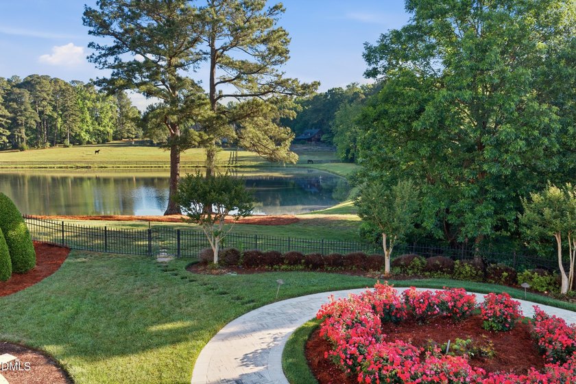 Welcome to 1404 Barony Lake Way! This breathtaking French - photo 4