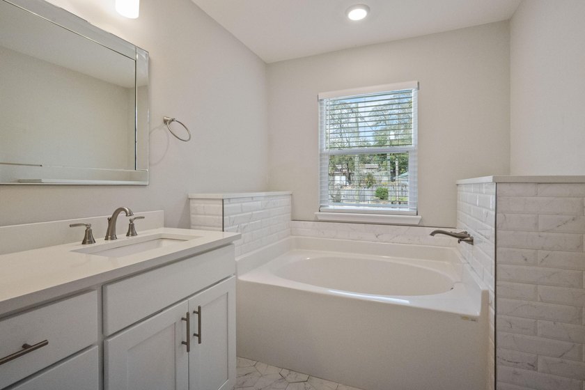 NEWER CONSTRUCTION | 3-Bedroom, 2.5-Bath Home | Niceville, FL - photo 29