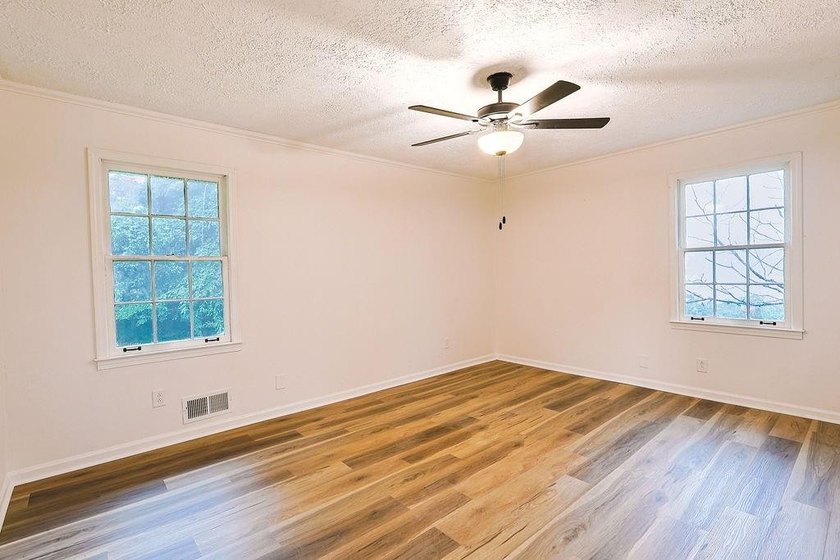 2016 Gibraltar Way, Conyers, GA - **beautifully renovated from - photo 13