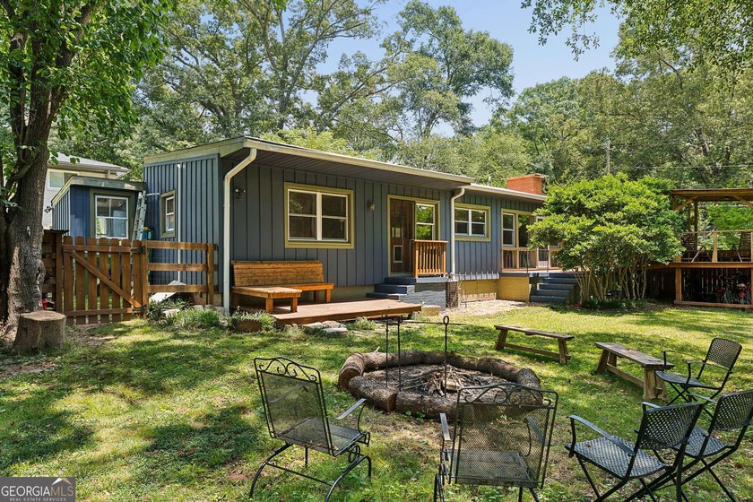Located in sought-after East Lake, within the coveted 1st-tier - photo 24