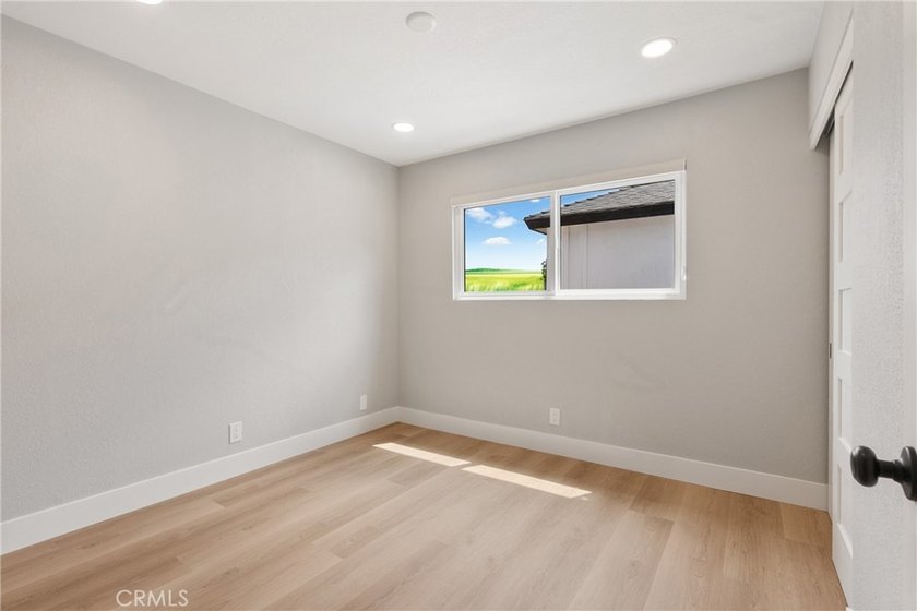 Welcome to your new home at 3019 Cresta Way, Laguna Beach a - photo 14
