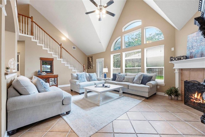 Nestled in Stable Gate, this contemporary home feels like a - photo 21