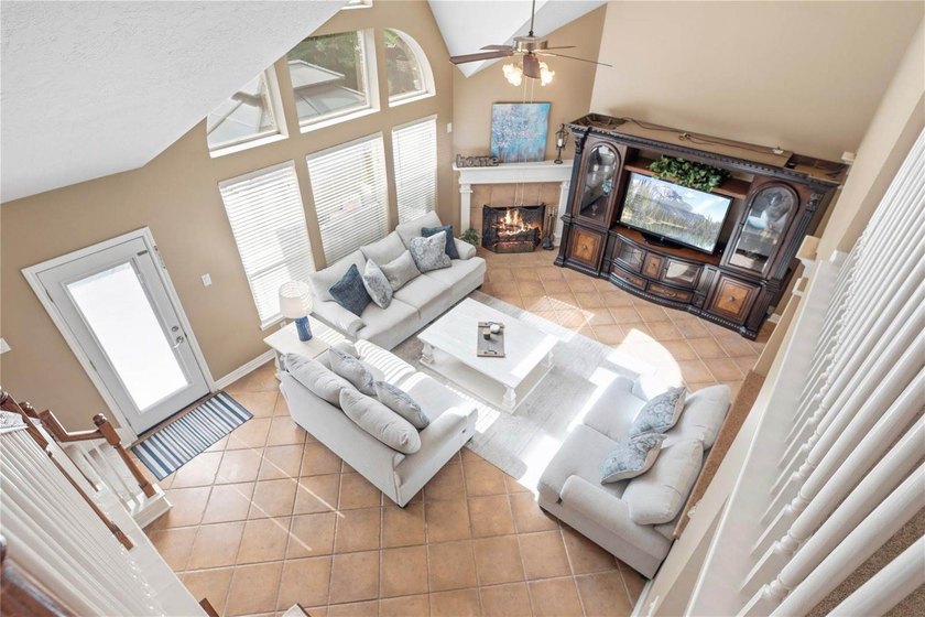 Nestled in Stable Gate, this contemporary home feels like a - photo 22