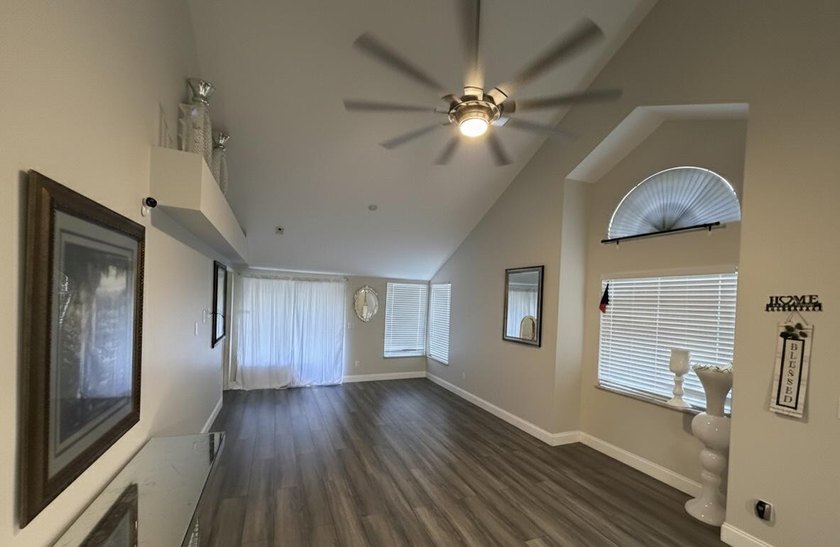 Step into this charming 2-story, 3-bedroom, 2.5-bath villa - photo 6