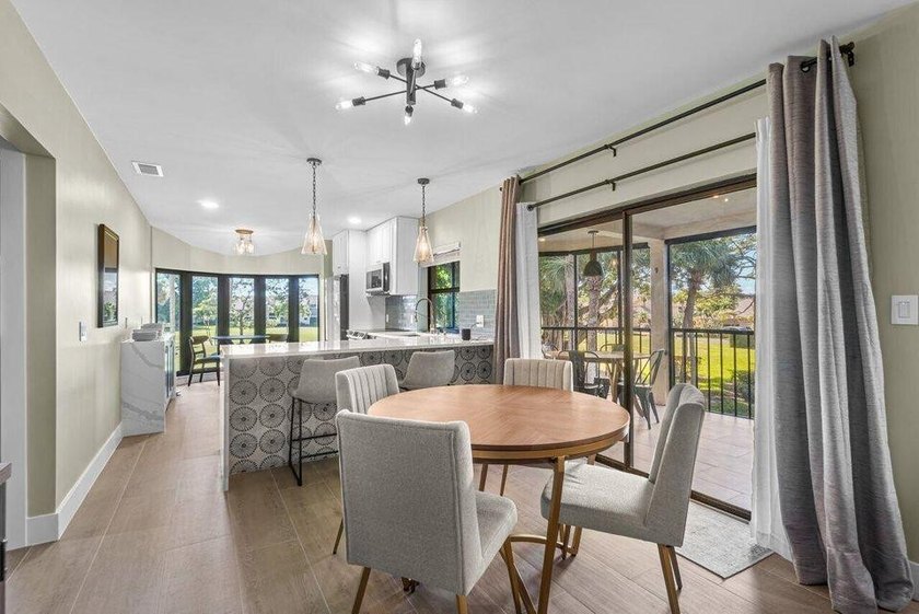 Welcome to your completely renovated dream 2/2 villa in the - photo 9