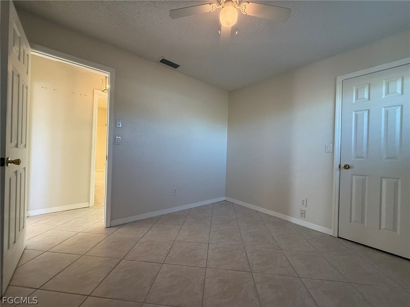 Remarkable Opportunity To Live In This Remarkable Neighborhood! - photo 22