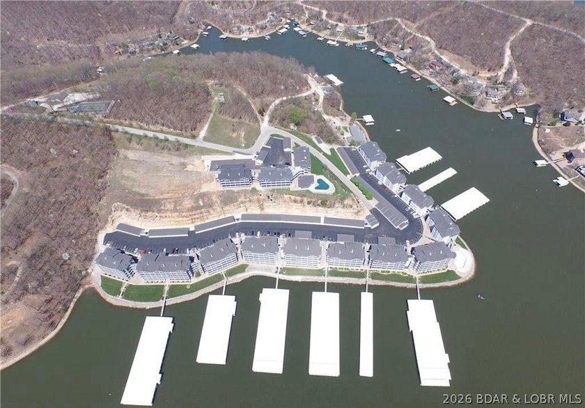 Furnished 2 Bedroom, 2 Bath Lakefront Condo With 12x32 Boat Slip - photo 26