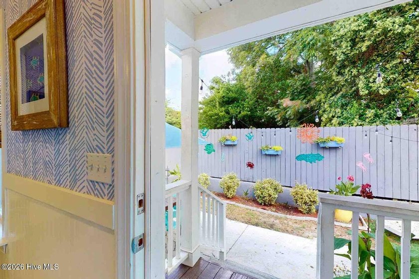 Quaint property in the Soda Pop District. Only blocks from - photo 22