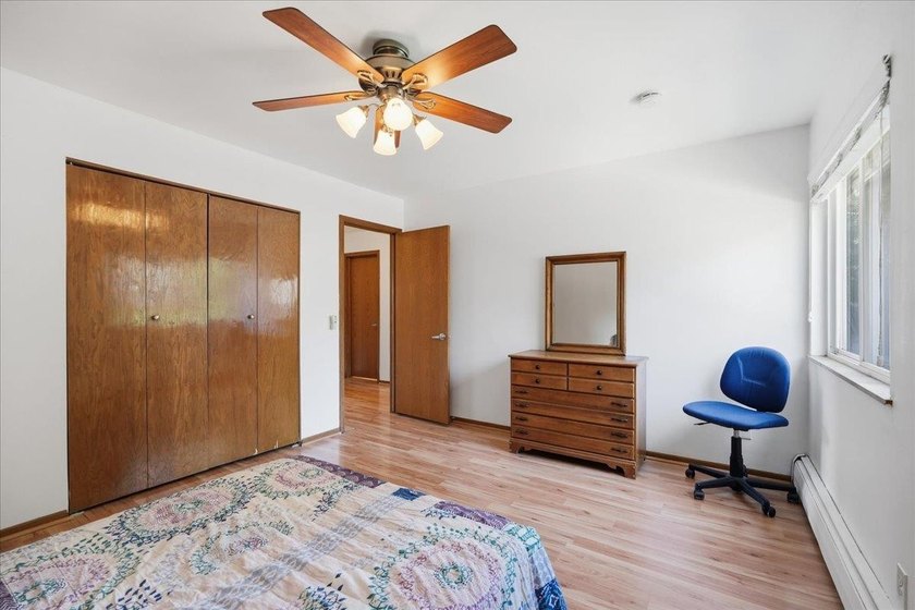 Show Date 6/25. Located off a serene one-way road, this - photo 23